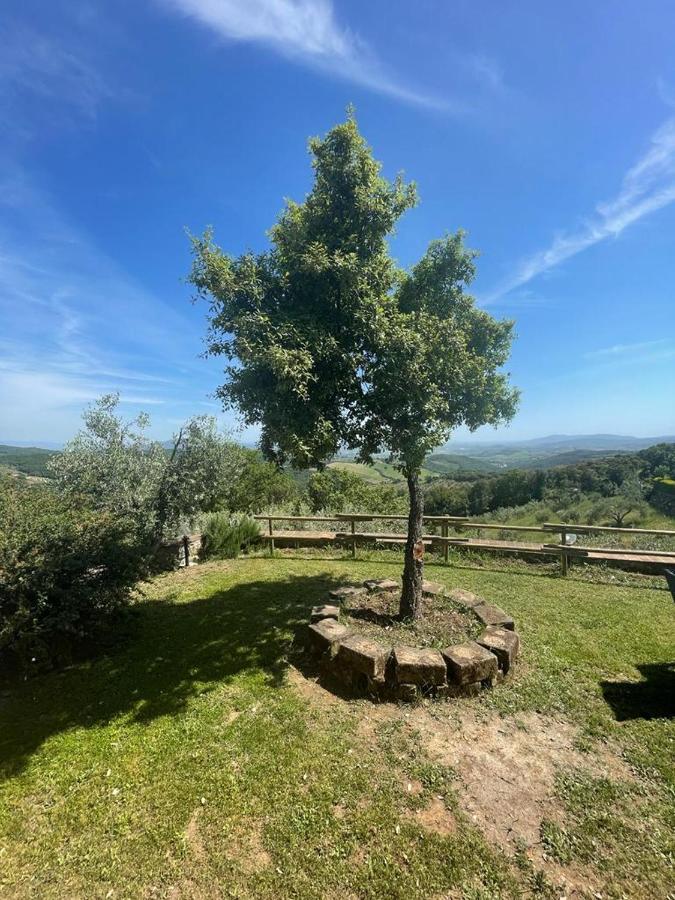 Casa Di Campagna In Collina Tatti Exteriör bild
